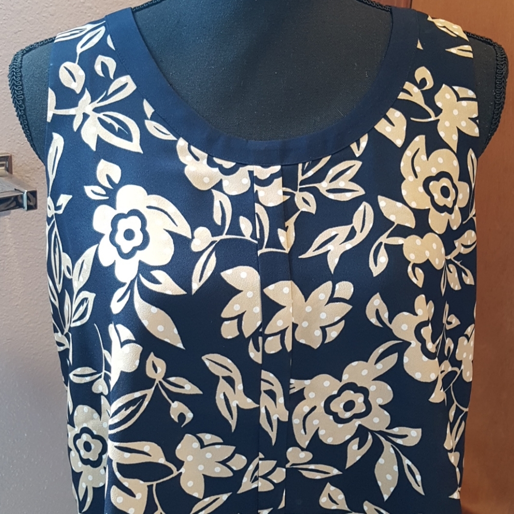 Ann Taylor sleeveless blouse